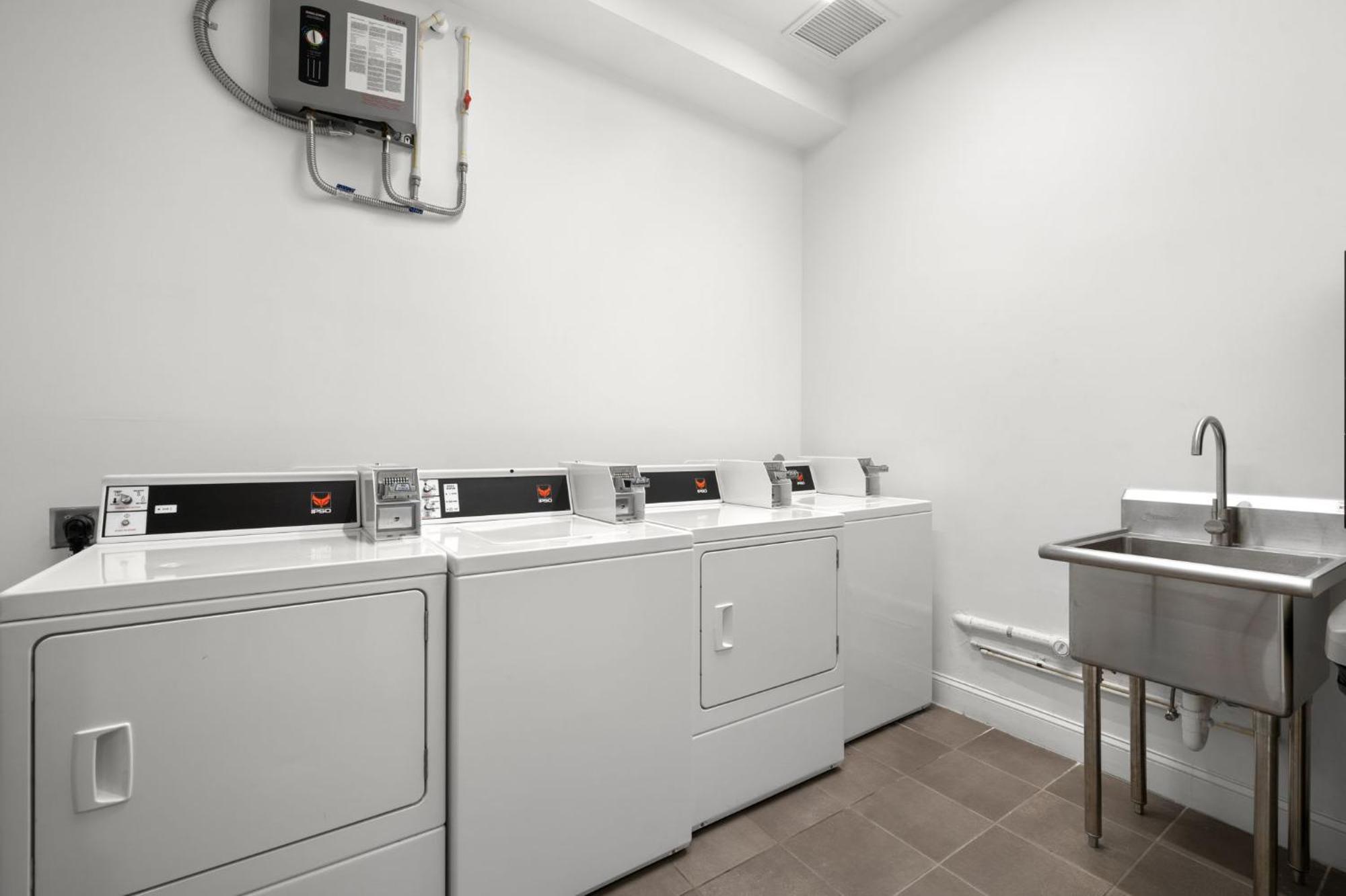 New! Sangria Suite - Upscale Ybor City Studio, Right On 7Th Ave Tampa Kültér fotó